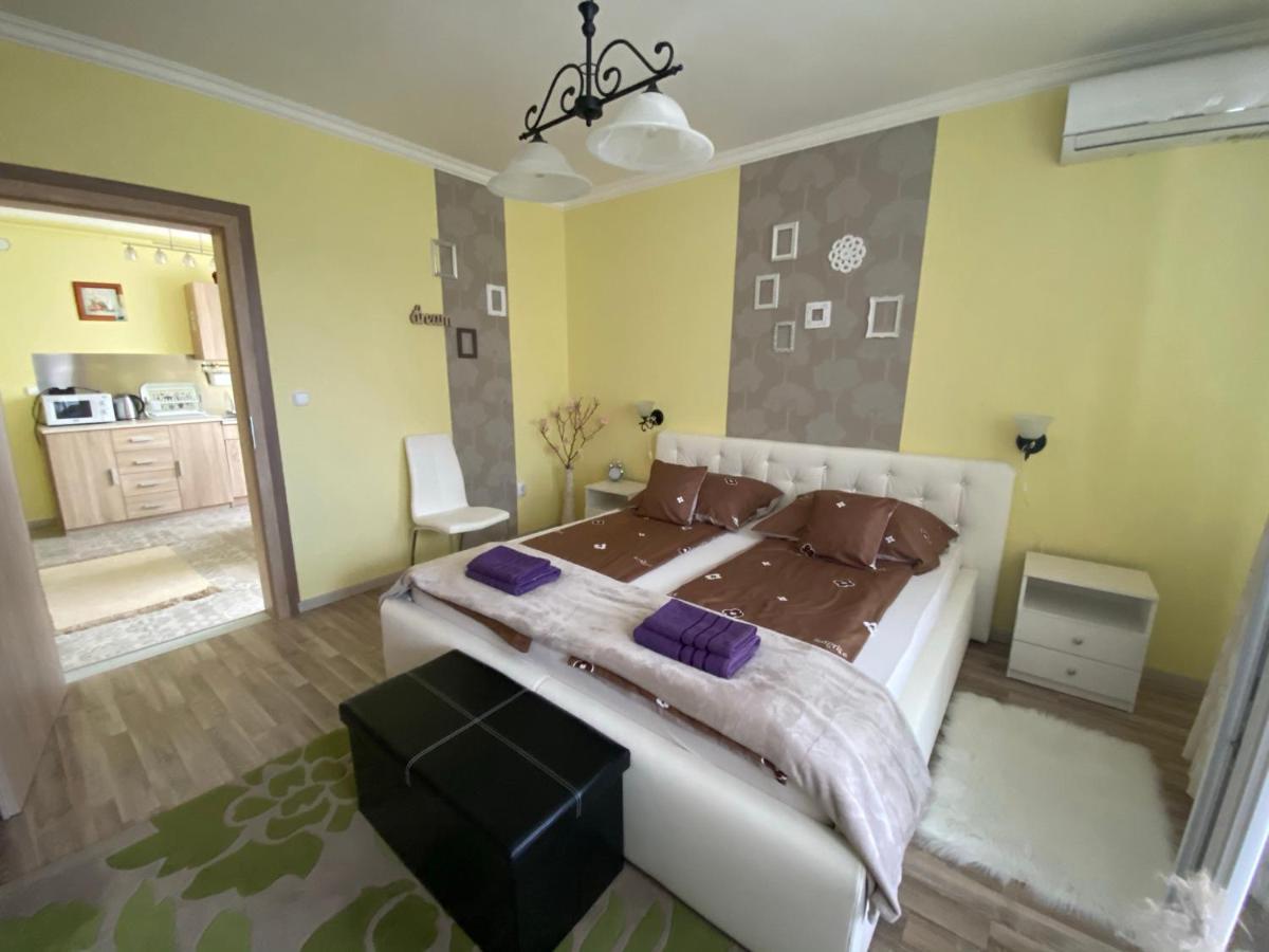 אגר Eszter Apartman מראה חיצוני תמונה