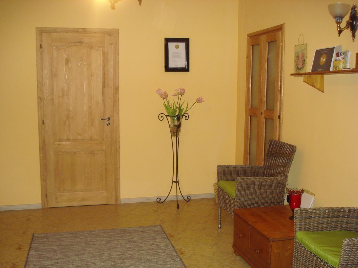 אגר Eszter Apartman מראה חיצוני תמונה